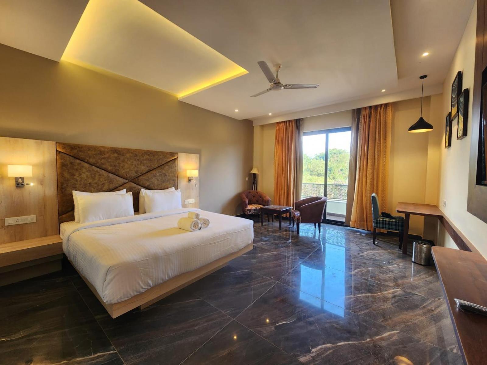 Aachman River And Valley View Resort Dharamshala - A Riverside Resort With Balcony View Exterior foto